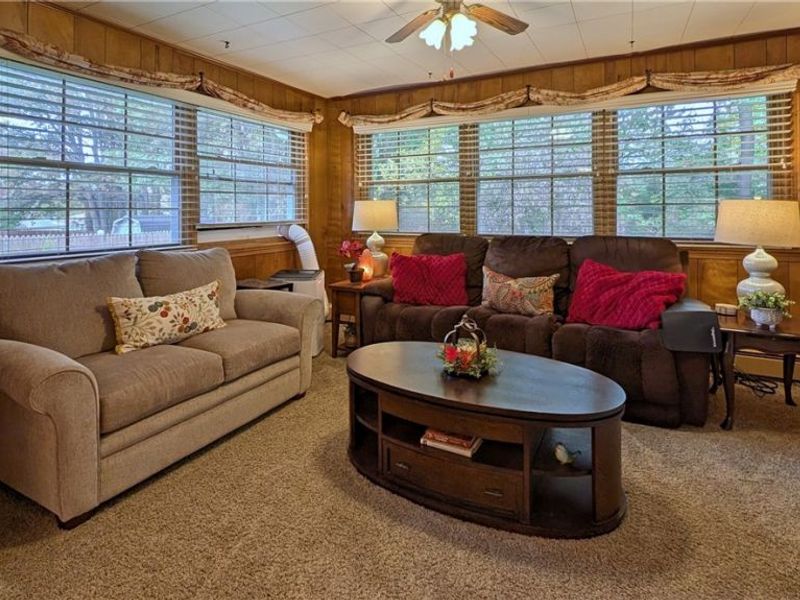 732 Forest Ridge Drive, Youngstown, OH 44512 Photo 12