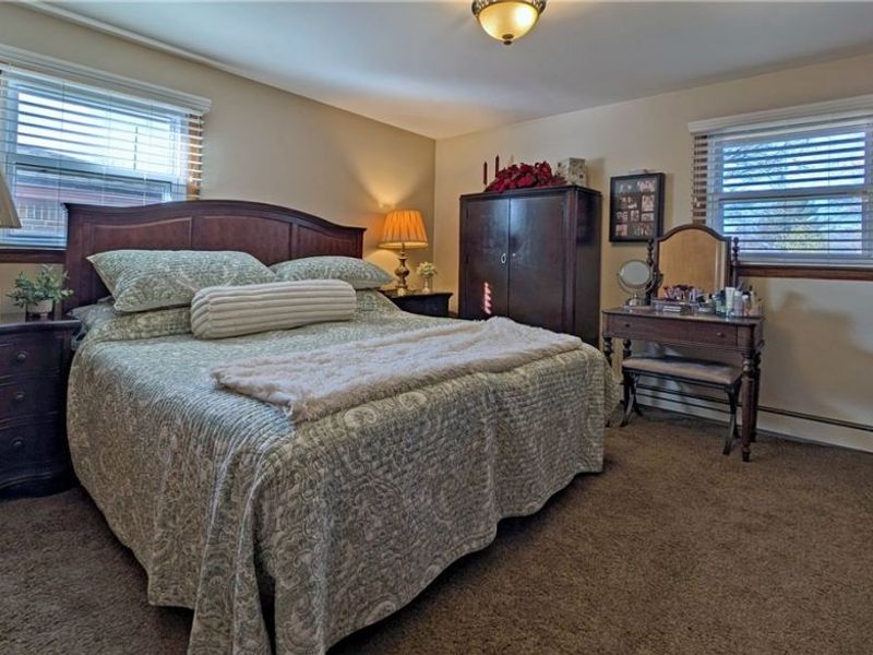 732 Forest Ridge Drive, Youngstown, OH 44512 Photo 14