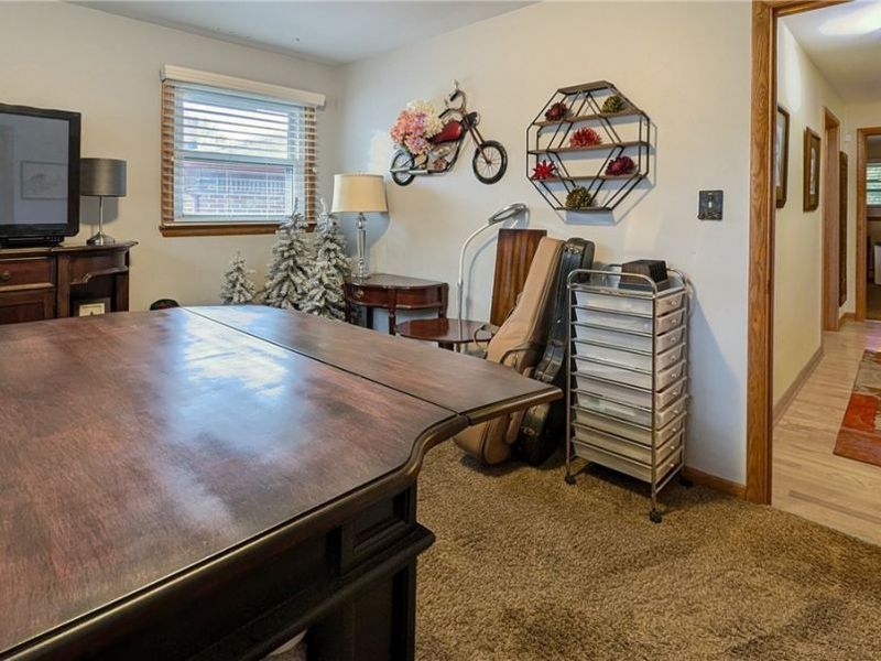 732 Forest Ridge Drive, Youngstown, OH 44512 Photo 18