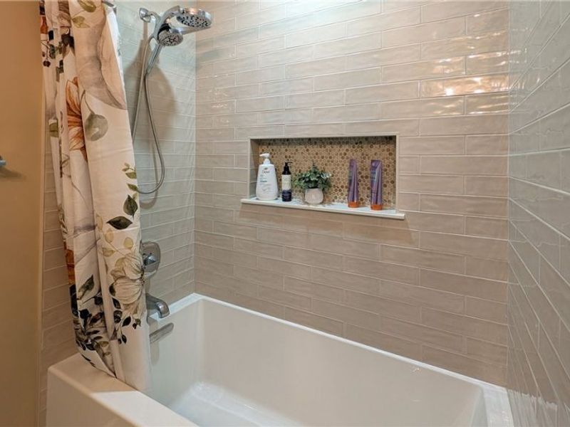 732 Forest Ridge Drive, Youngstown, OH 44512 Photo 23