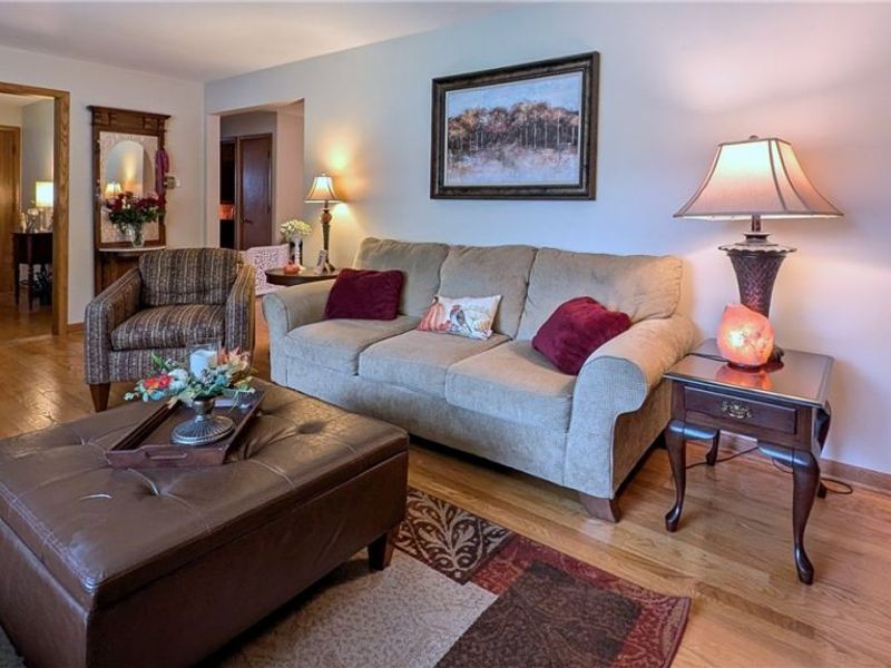 732 Forest Ridge Drive, Youngstown, OH 44512 Photo 7