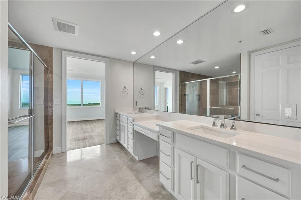 275 Indies Way, Unit 1703, Naples, FL 34110 Photo