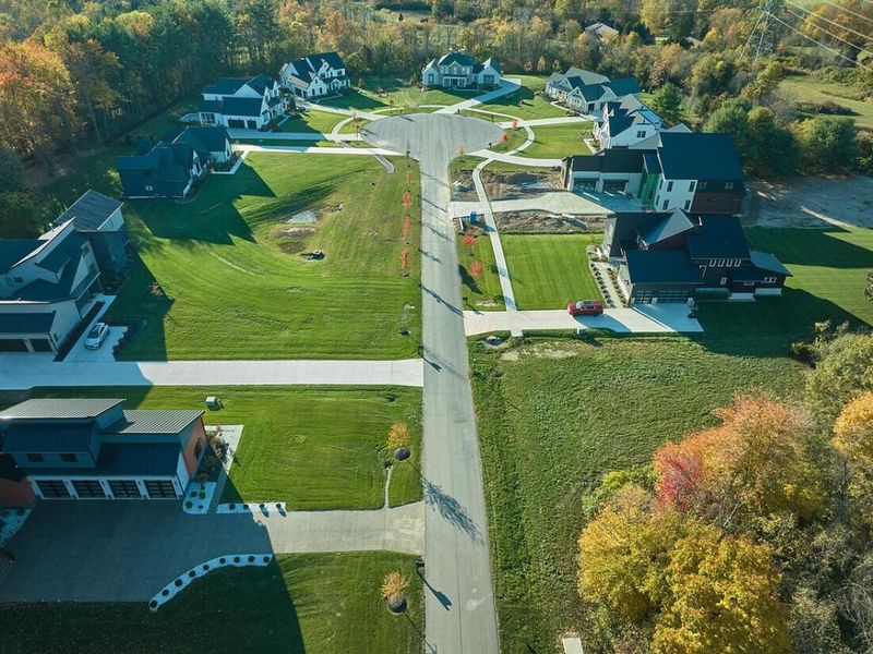 986 Lale Point, Delaware, OH 43015 Photo 5