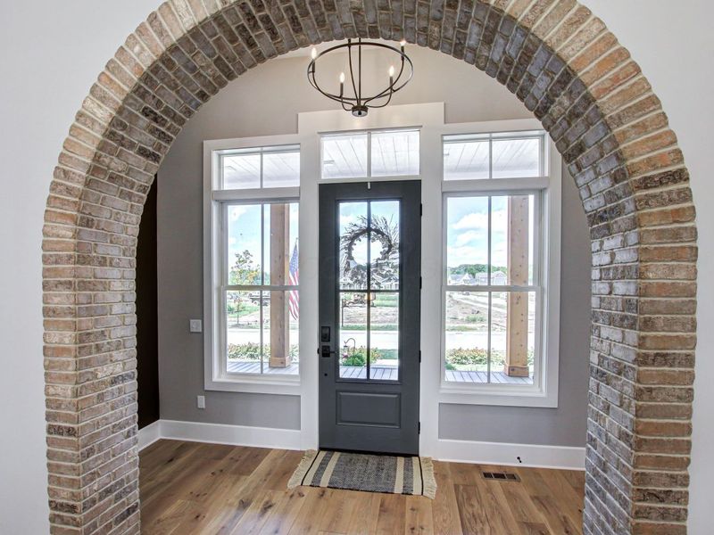 986 Lale Point, Delaware, OH 43015 Photo 9