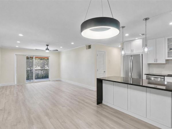 6205 Bay Club Drive, Unit 3, Fort Lauderdale, FL 33308