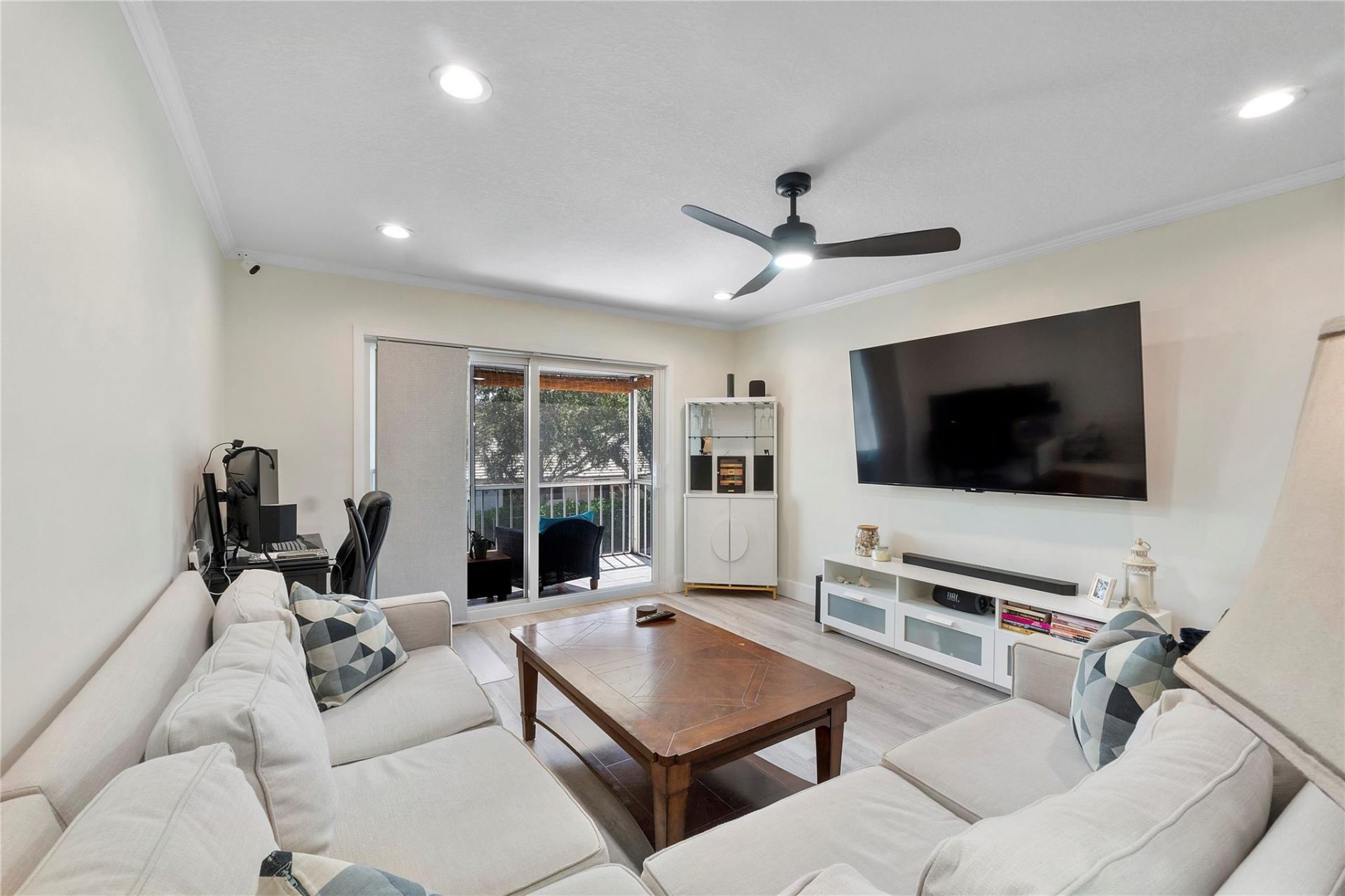 6205 Bay Club Drive, Unit 3, Fort Lauderdale, FL 33308 Photo