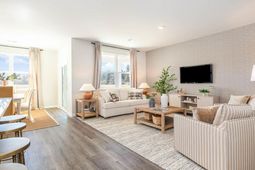 873 Farmers Passage Loop photo 4