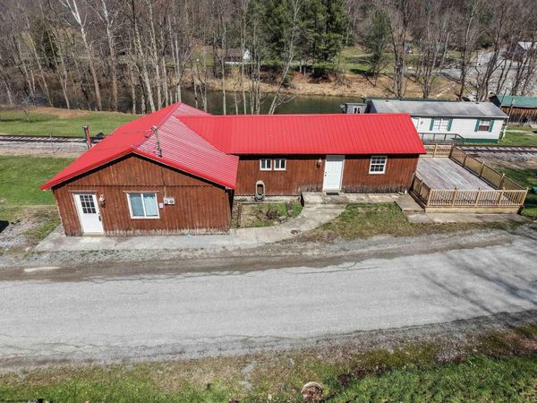 8248 Alton Road, Adrian, WV 26210