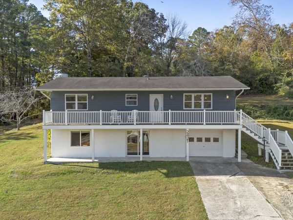 2421 Oak Circle, Cleveland, TN 37311