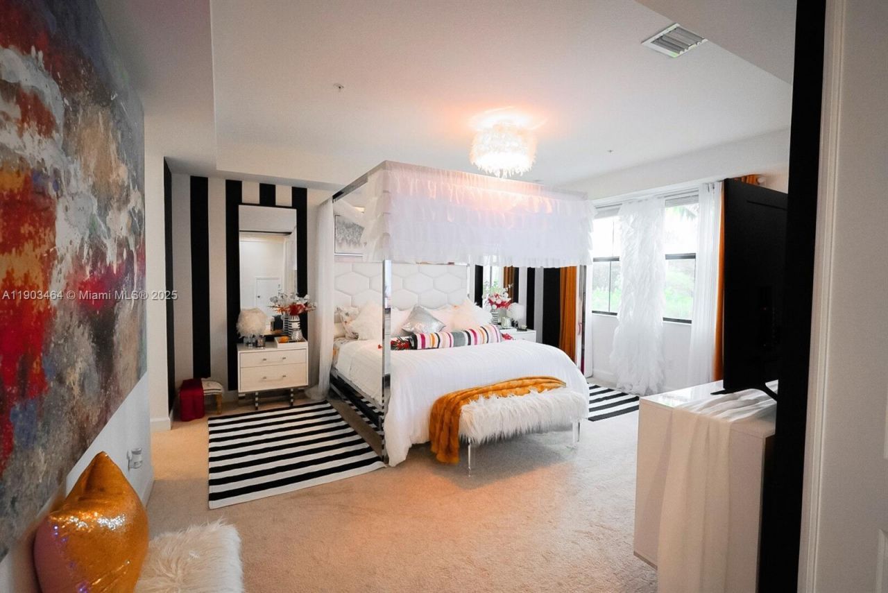 2954 NW 124th Way, Sunrise, FL 33323 Photo