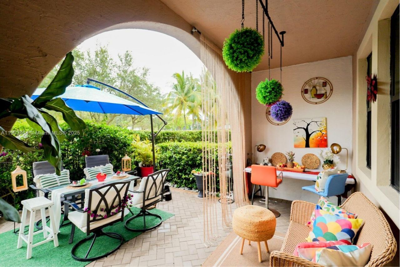 2954 NW 124th Way, Sunrise, FL 33323 Photo