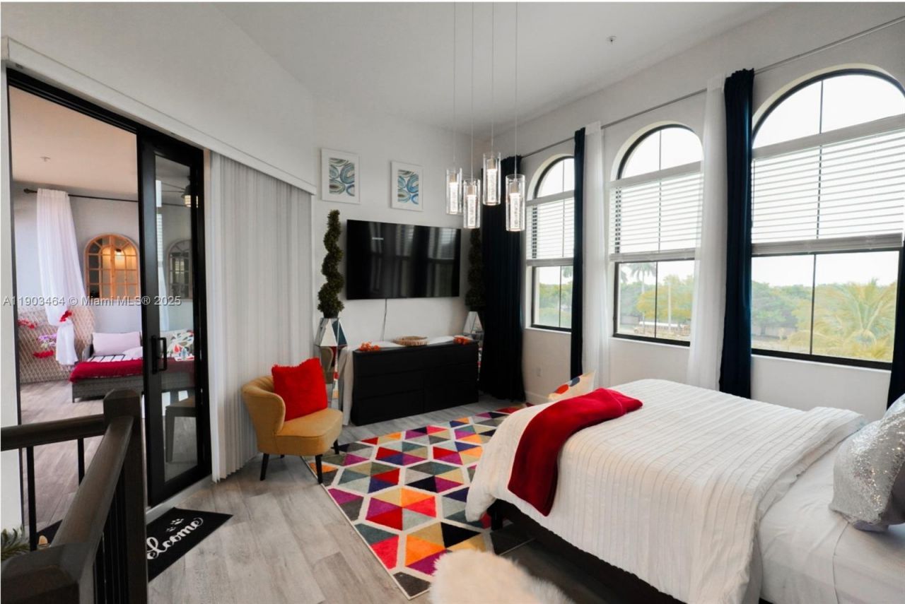 2954 NW 124th Way, Sunrise, FL 33323 Photo