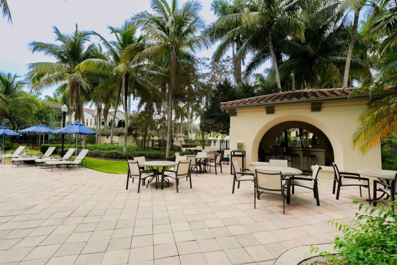 2954 NW 124th Way, Sunrise, FL 33323 Photo