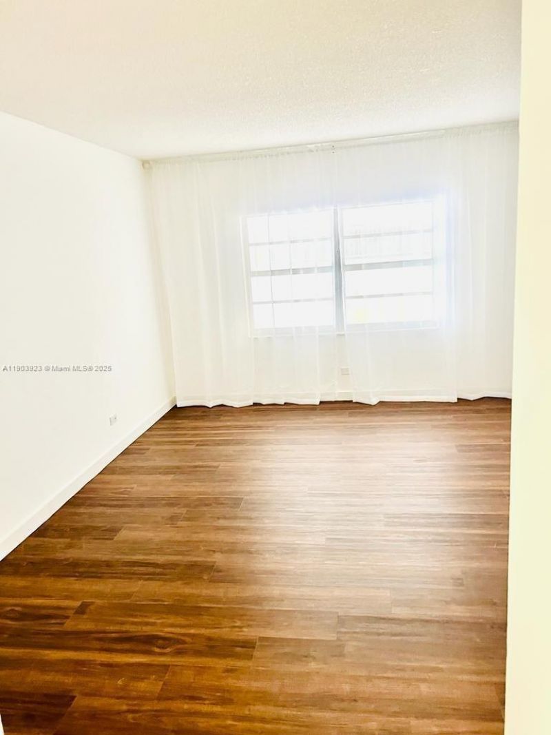 231 174th St, Unit MO-3, Sunny Isles Beach, FL 33160 Photo