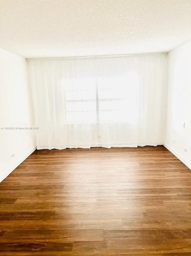 231 174th St, Unit MO-3, Sunny Isles Beach, FL 33160 Photo