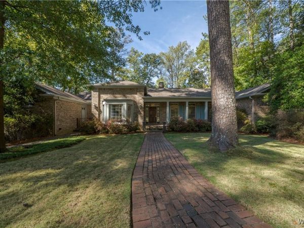 1304 High Forest Drive N, Tuscaloosa, AL 35406