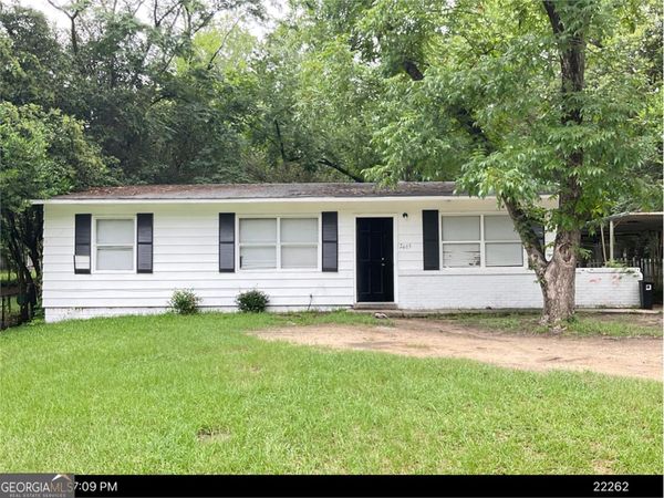 2465 Thrasher Avenue, Macon, GA 31206
