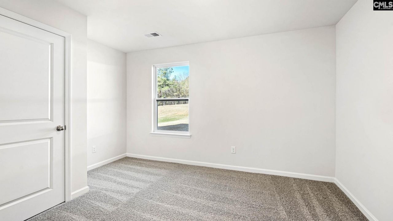 1047 Rampart Court Photo 13