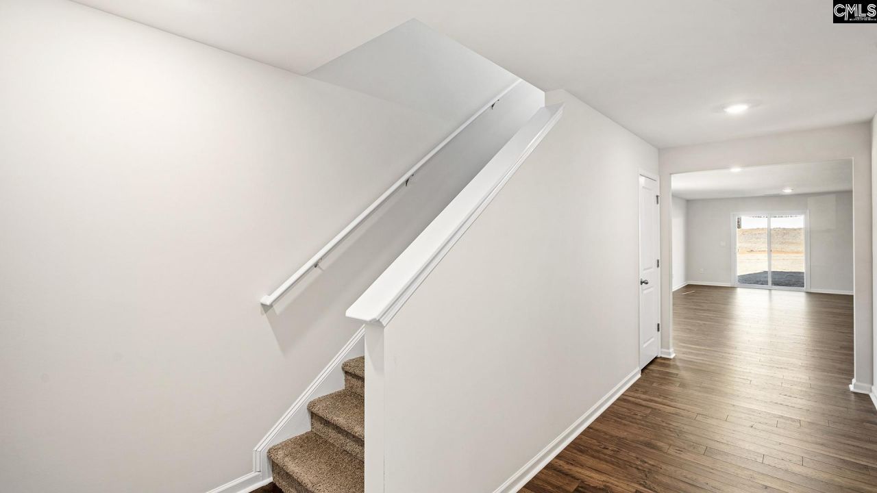 1047 Rampart Court Photo 15