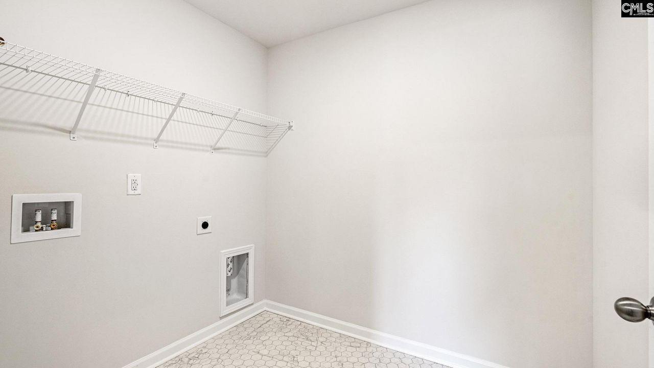 1047 Rampart Court Photo 22