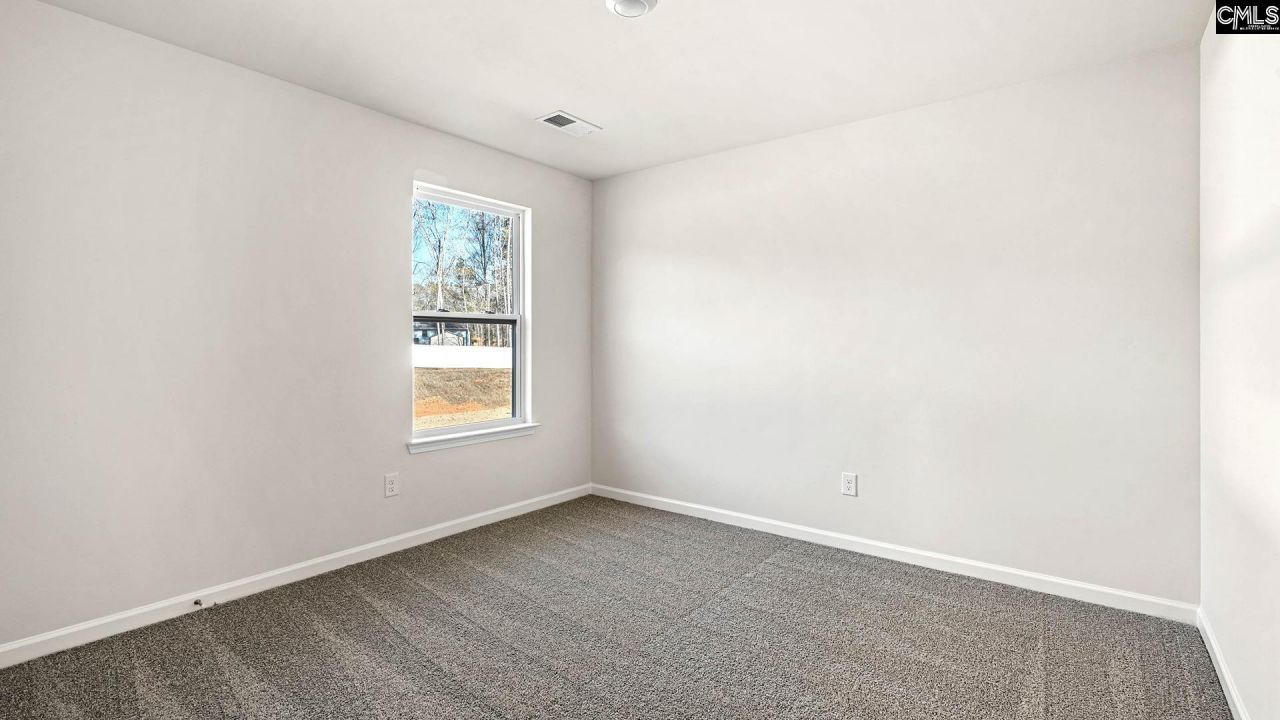 1047 Rampart Court Photo 24