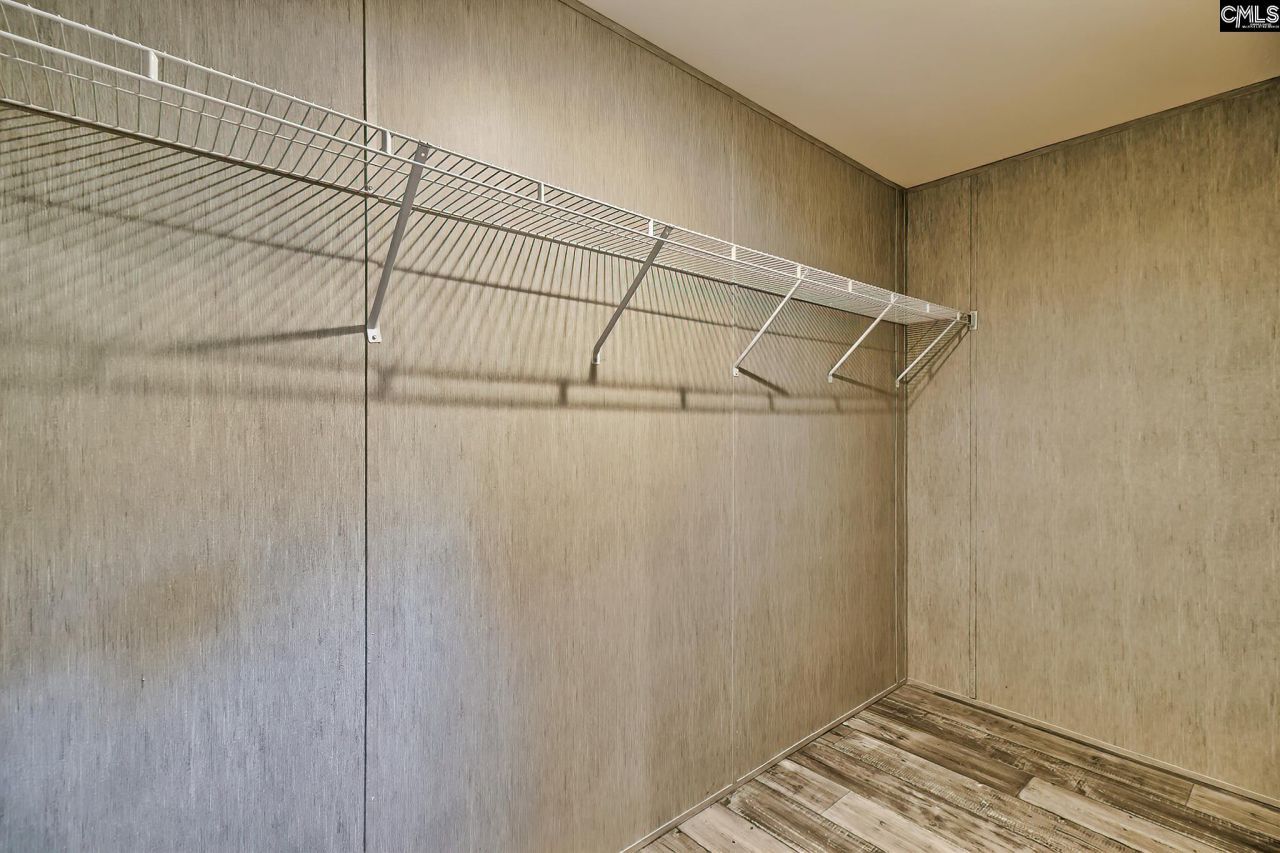 1657 Woodtrail Drive Photo 14