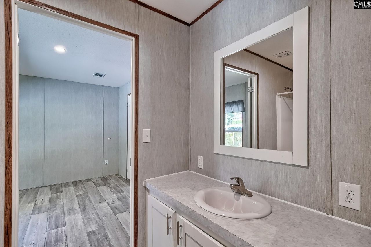 1657 Woodtrail Drive Photo 27