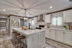 1657 Woodtrail Drive photo 4