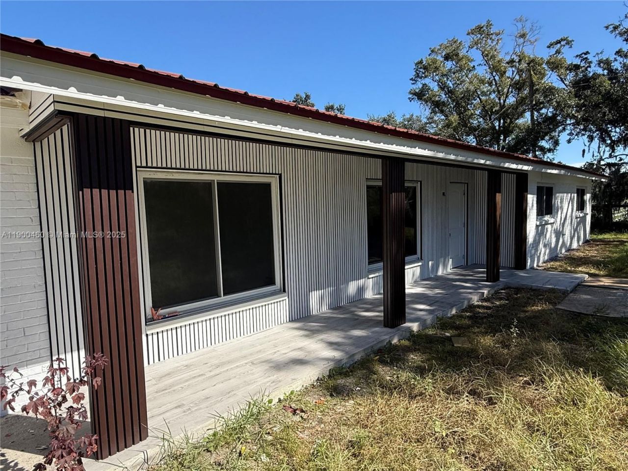 5902 Thonotosossa Rd, Plant City, FL 33565 Photo