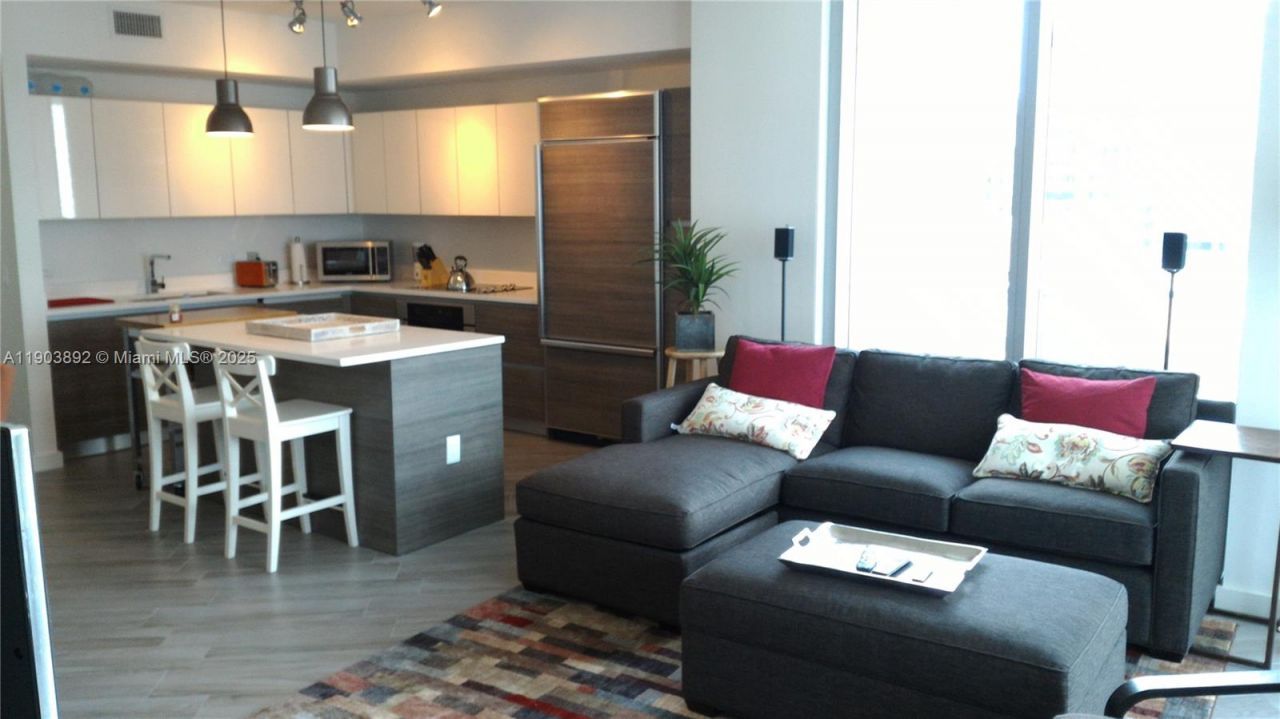 1100 S Miami Ave, Unit 710, Miami, FL 33130 Photo