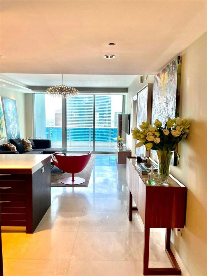 200 Biscayne Boulevard Way, Unit 4310, Miami, FL 33131 Photo