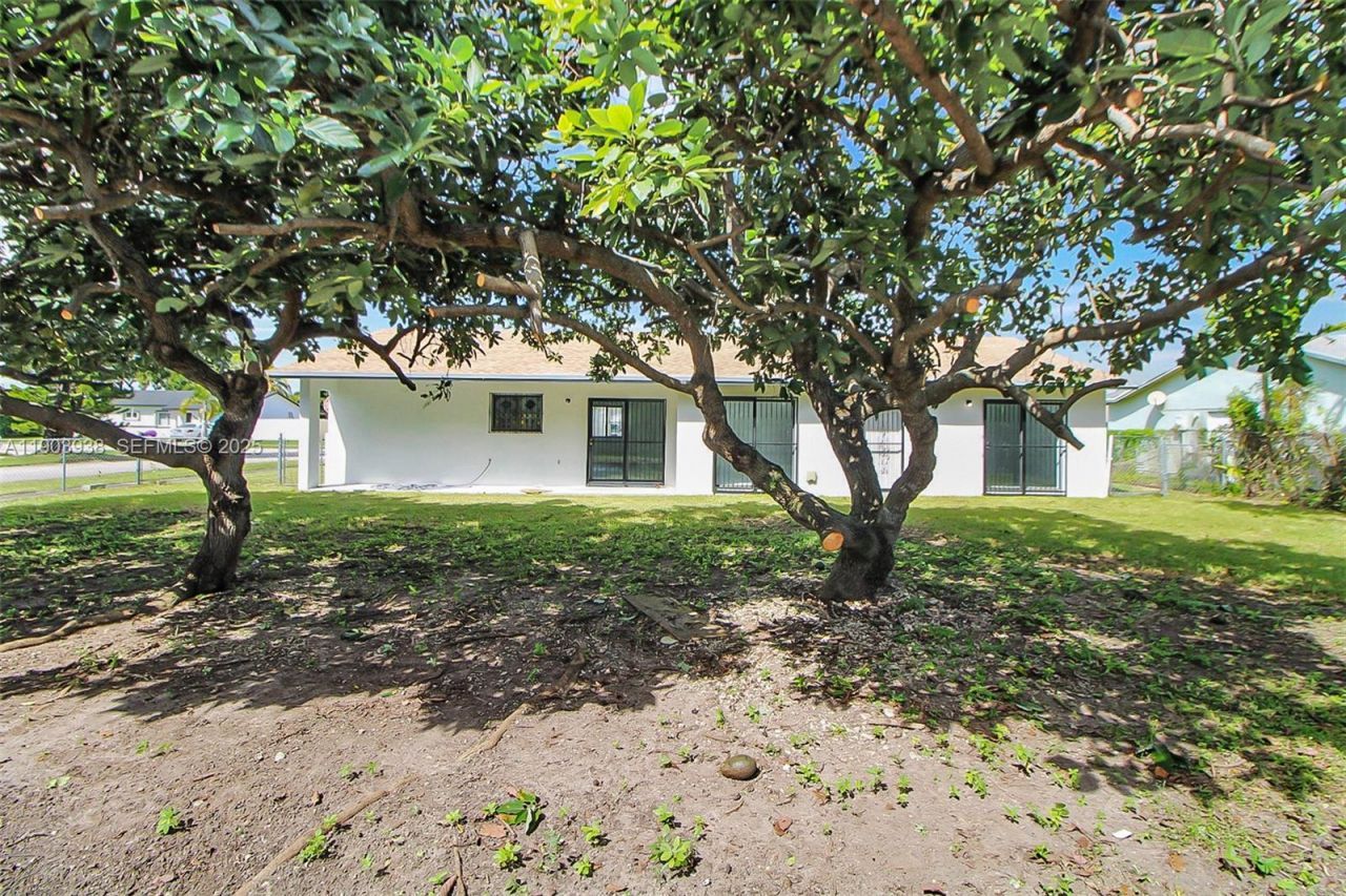 13224 SW 253rd Ter, Homestead, FL 33032 Photo