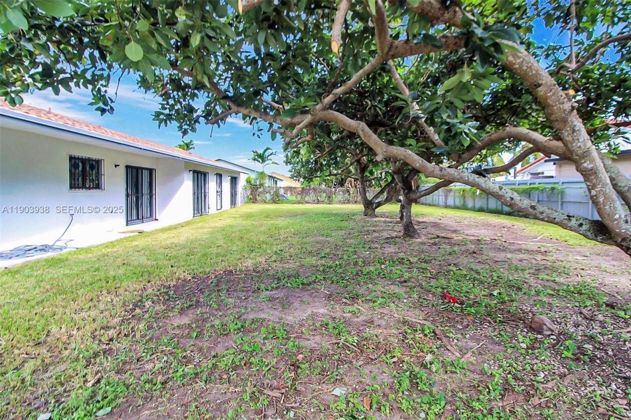 13224 SW 253rd Ter, Homestead, FL 33032 Photo