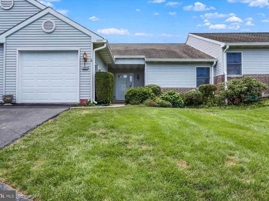 1068 Country Hill Drive, Harrisburg, PA 17111 Main Photo