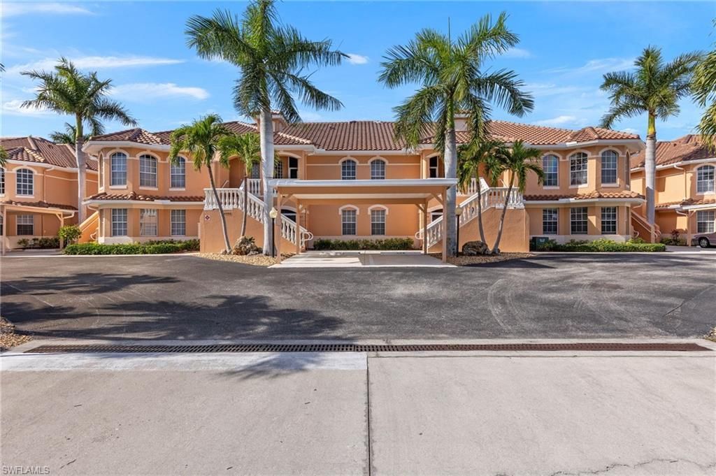 4566 SE 5th Pl, Unit 105, Cape Coral, FL 33904 Photo