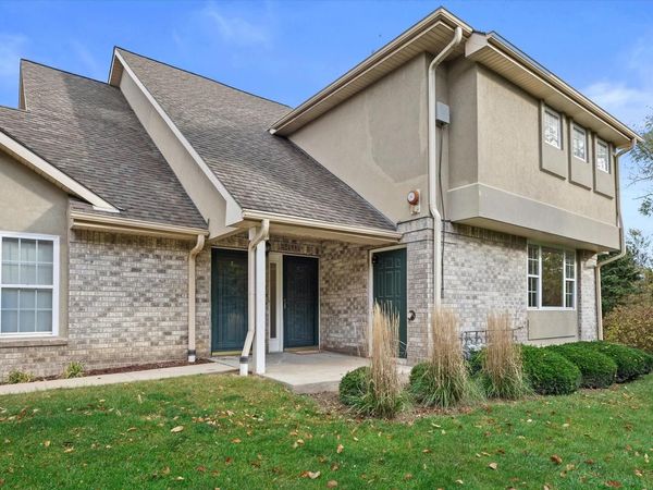 9155 W Elm COURT, Unit C, Franklin, WI 53132