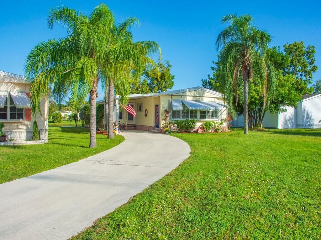 12 Toreador, Port Saint Lucie, FL 34952 Photo