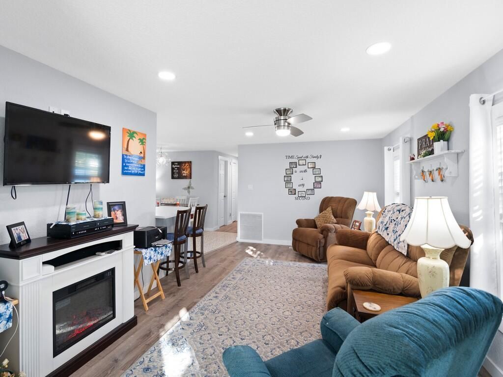 12 Toreador, Port Saint Lucie, FL 34952 Photo