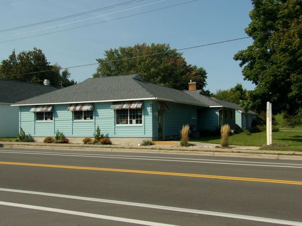 4990 Main Street, Onekama, MI 49675