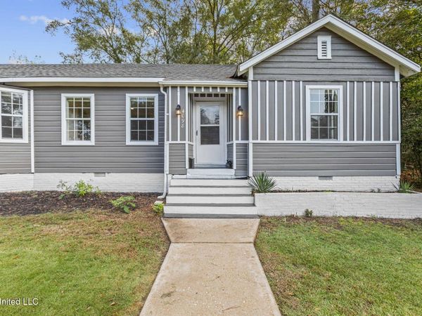 4098 Pine Hill Drive, Jackson, MS 39206