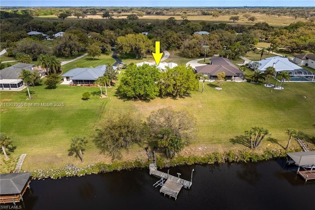 1261 Riverbend Dr, La Belle, FL 33935 Photo