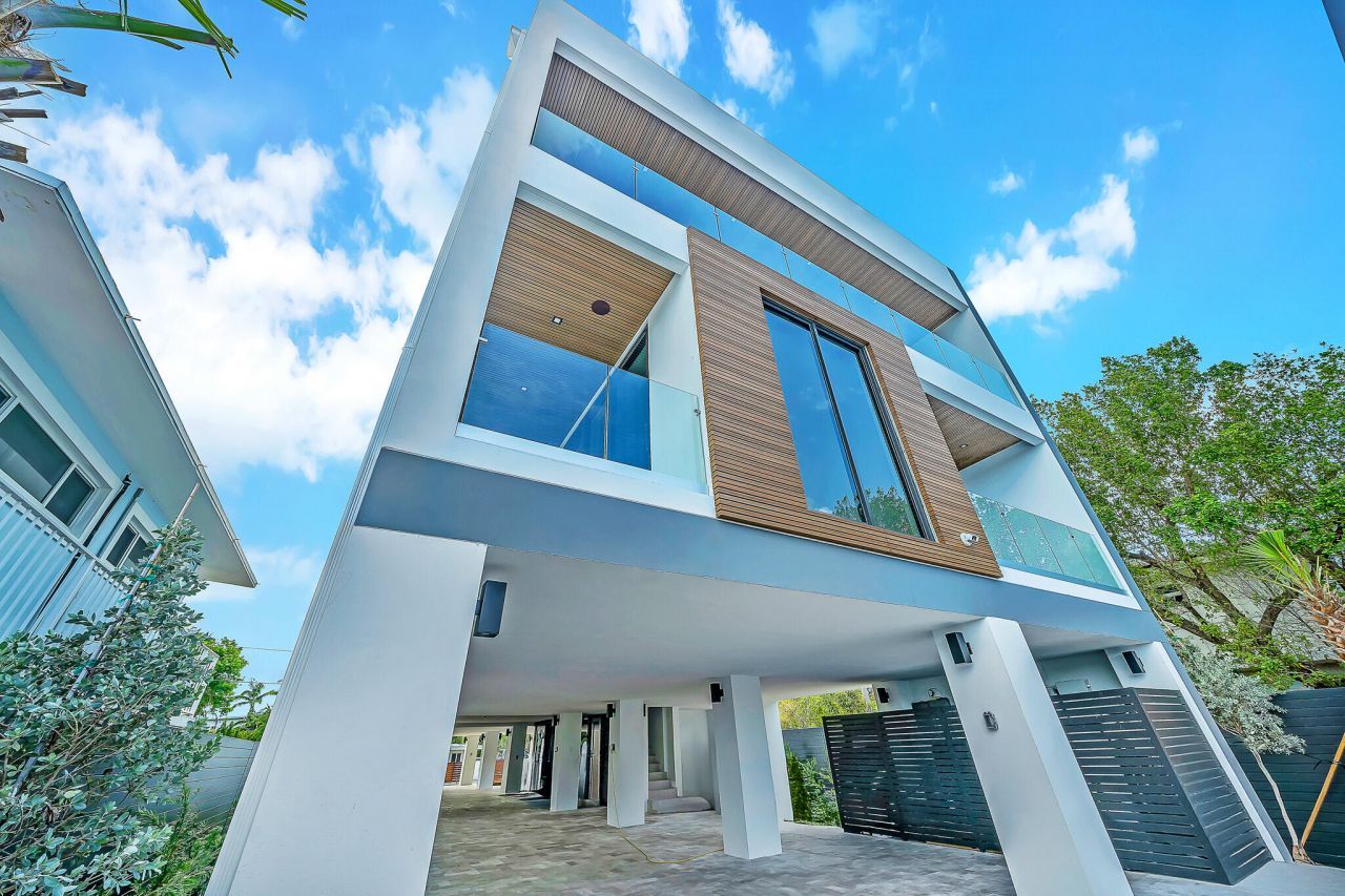 16 Seaside Avenue, Key Largo, FL 33037 Photo