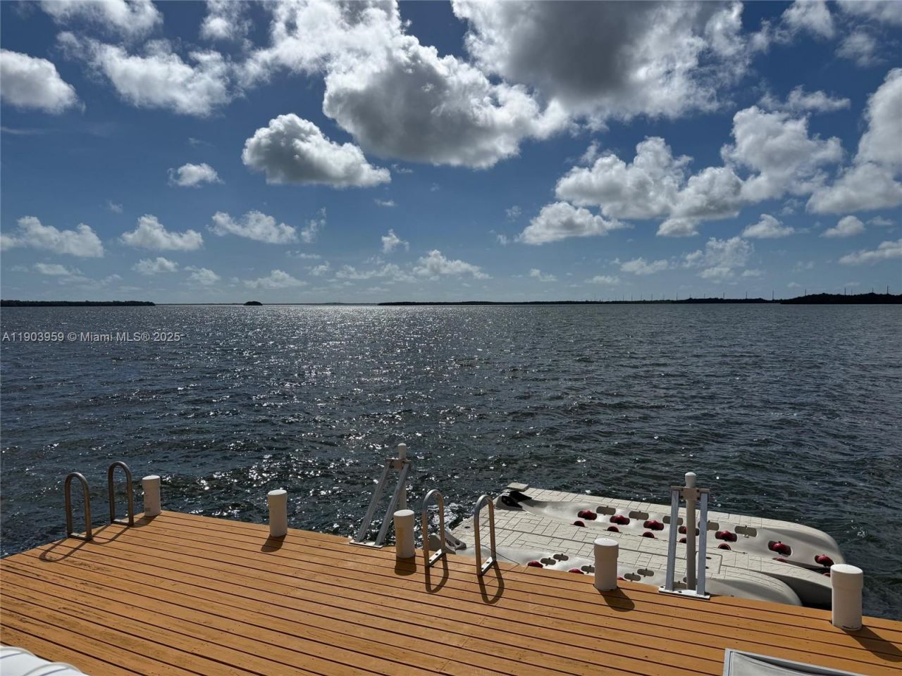 900 Morris Ave, Key Largo, FL 33037 Photo