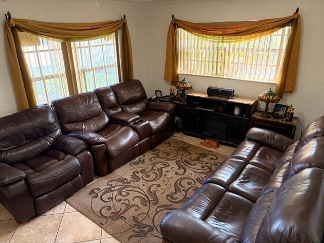 1380 NW 171 Street, Miami Gardens, FL 33169 Photo