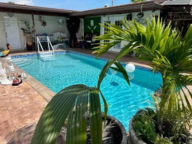 1380 NW 171 Street, Miami Gardens, FL 33169 Photo