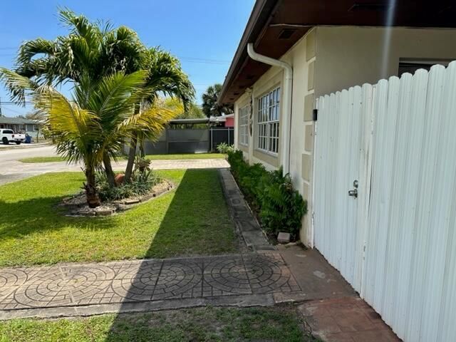 1380 NW 171 Street, Miami Gardens, FL 33169 Photo