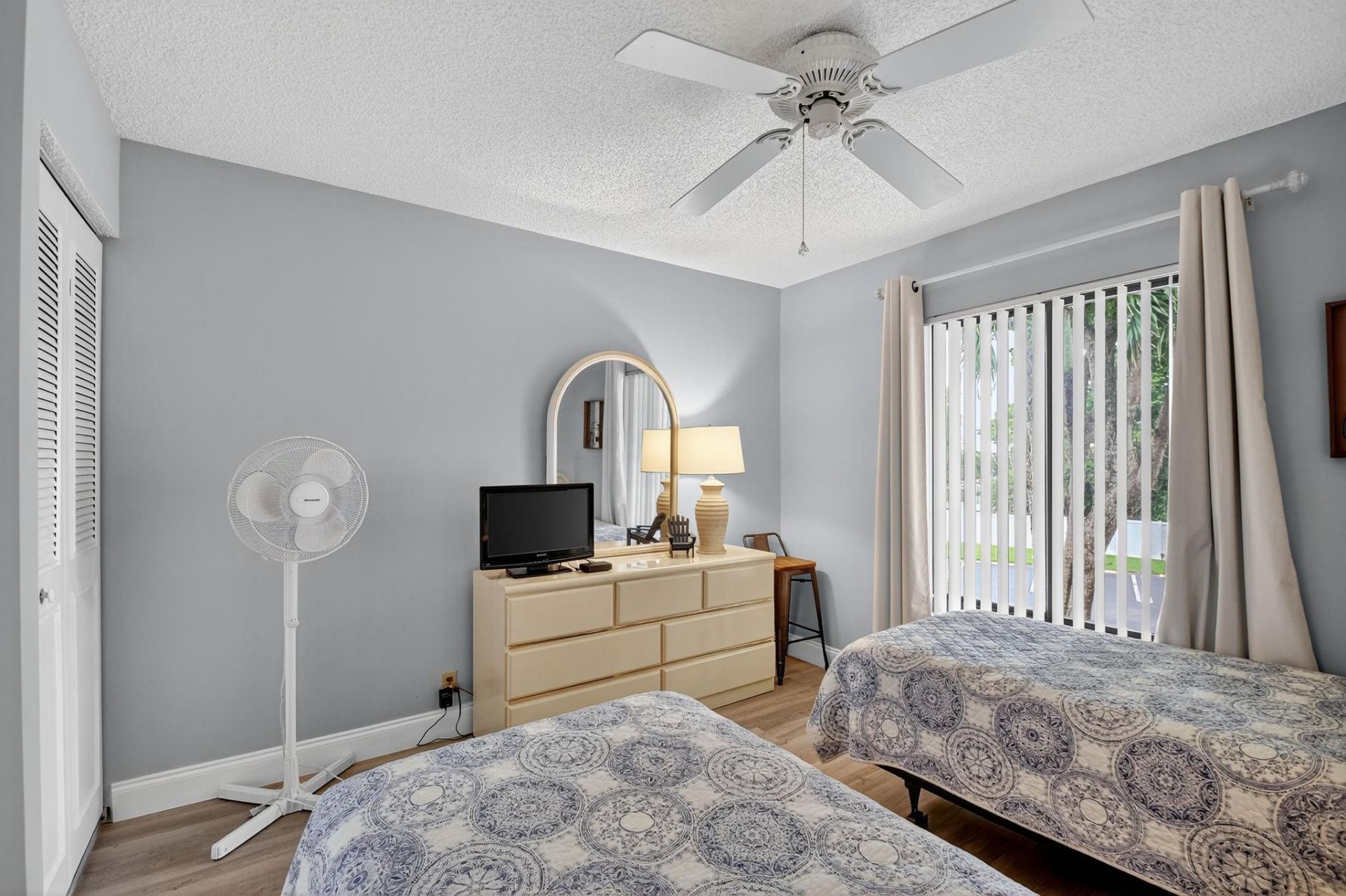 813 Sky Pine Way, Unit D2, Greenacres, FL 33415 Photo