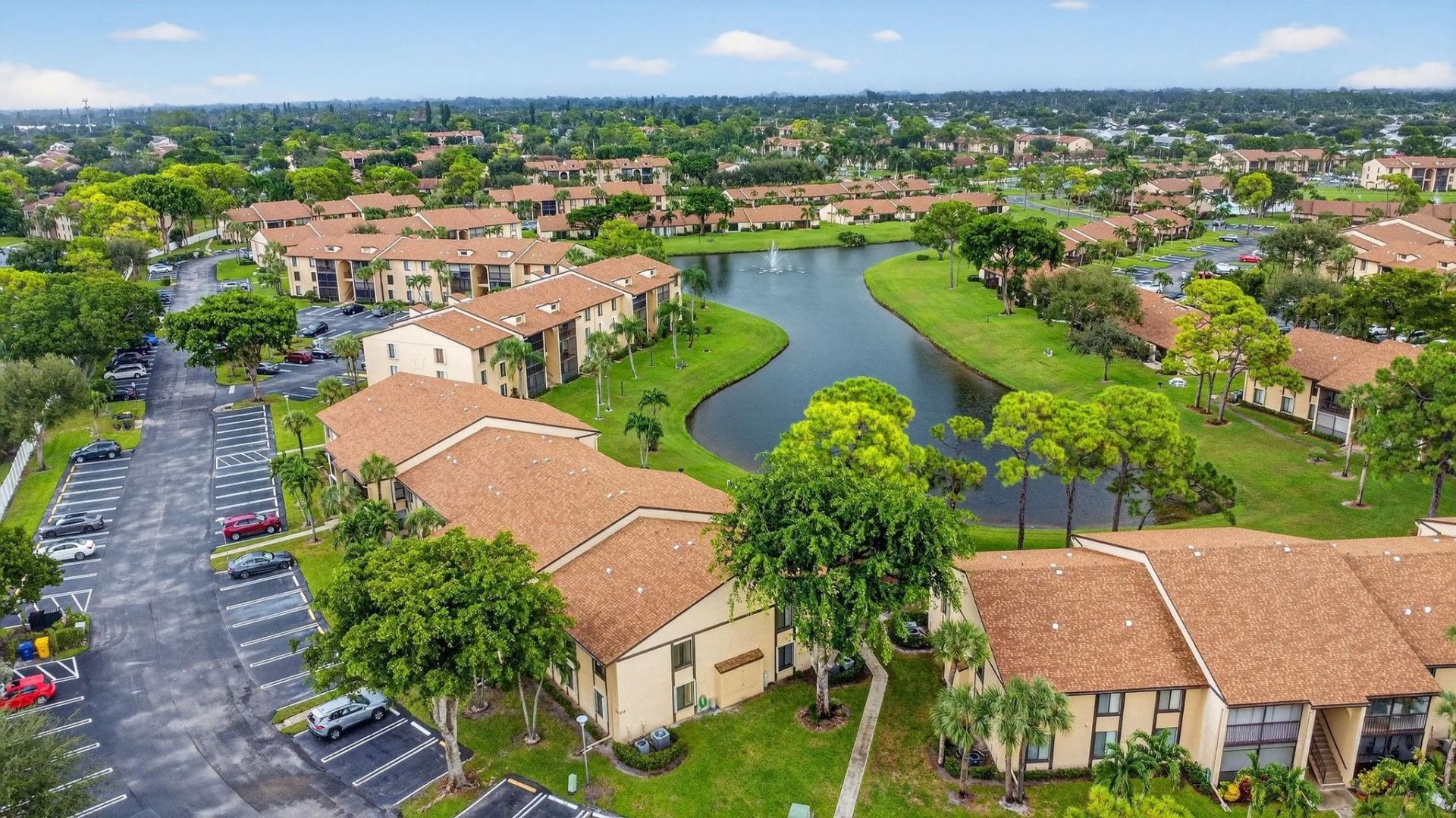 813 Sky Pine Way, Unit D2, Greenacres, FL 33415 Photo