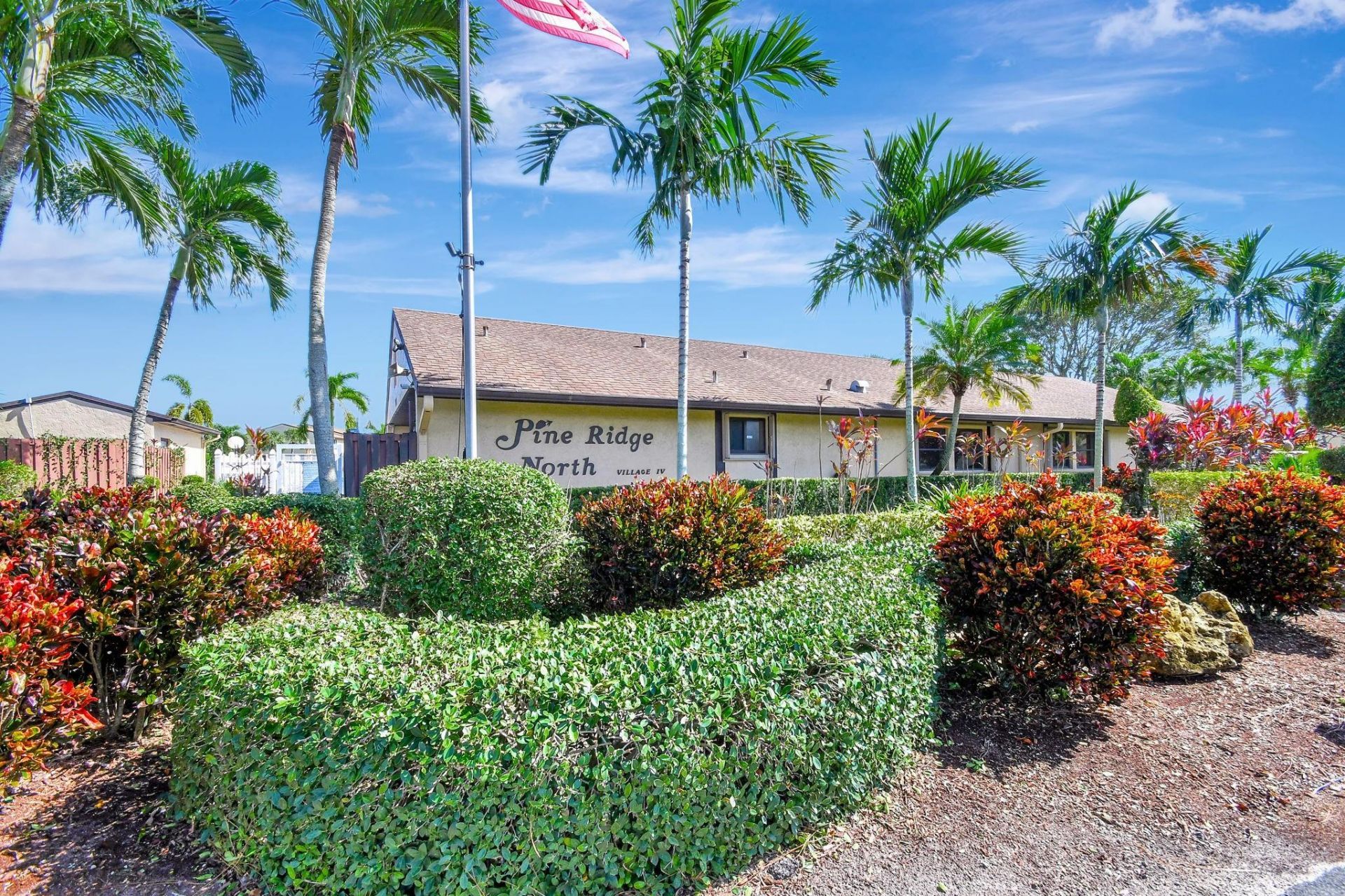 813 Sky Pine Way, Unit D2, Greenacres, FL 33415 Photo