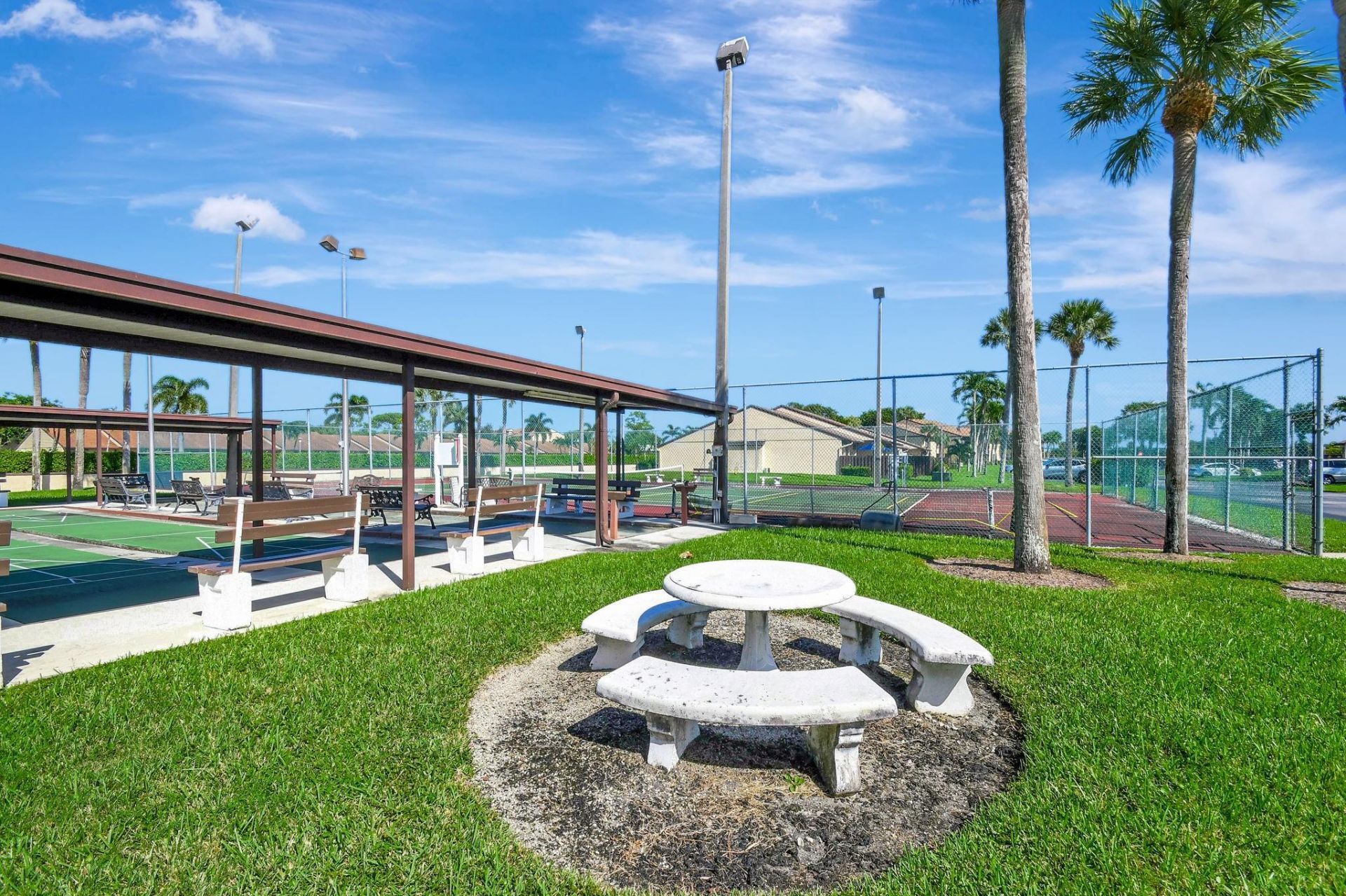 813 Sky Pine Way, Unit D2, Greenacres, FL 33415 Photo